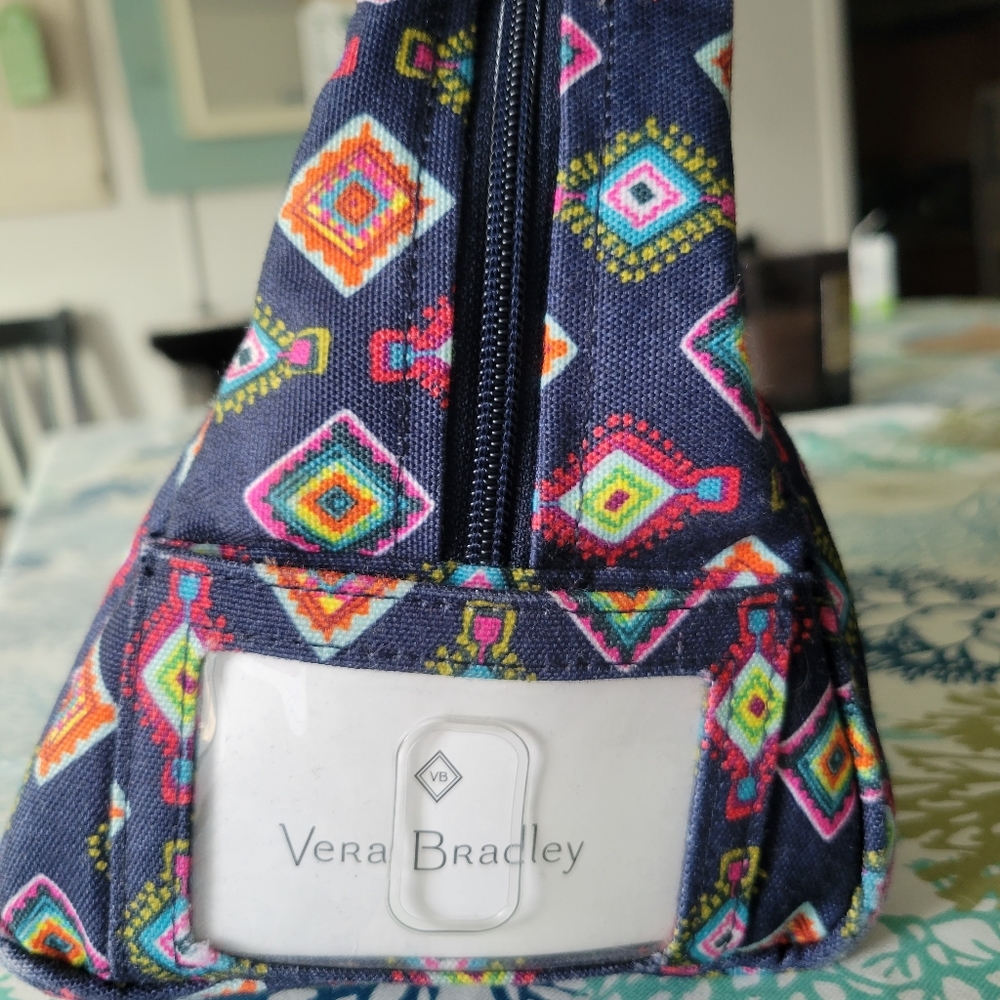 Lunch Box - Picture 2 of 4